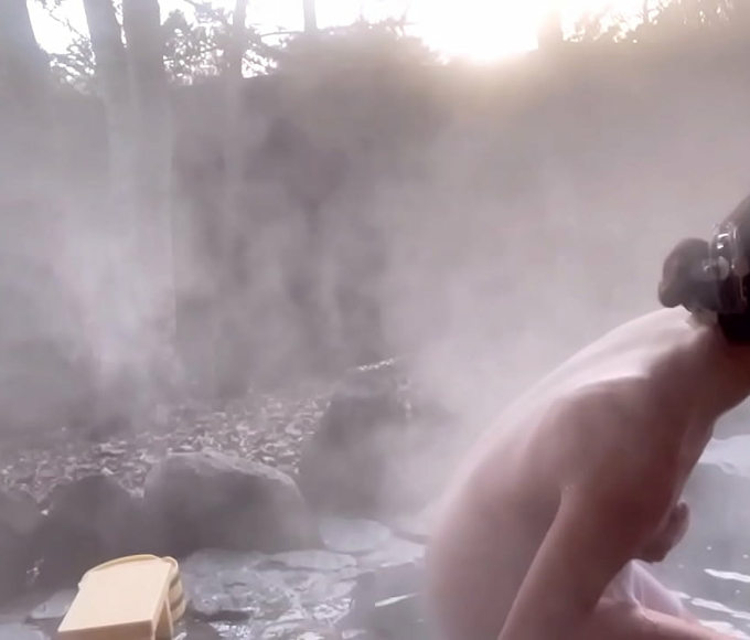 Japanese SPA Delight ~  Alluring Ass and Breasts