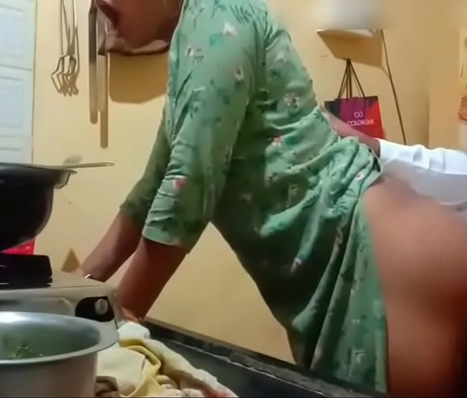 Sultry JAV Auntie Gets Fücked by the Young Boy in the Kitchen - Must-Watch!