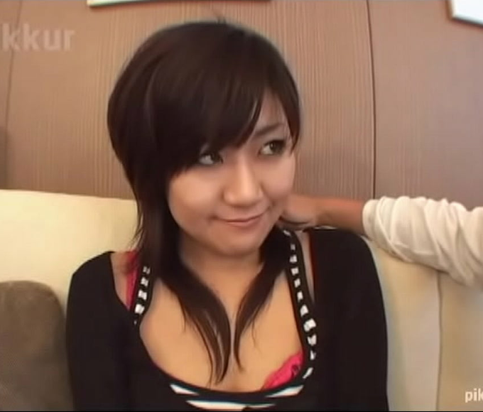 Experience the Rapture of Japanese Amateur Seara's Explosive Orgasm!