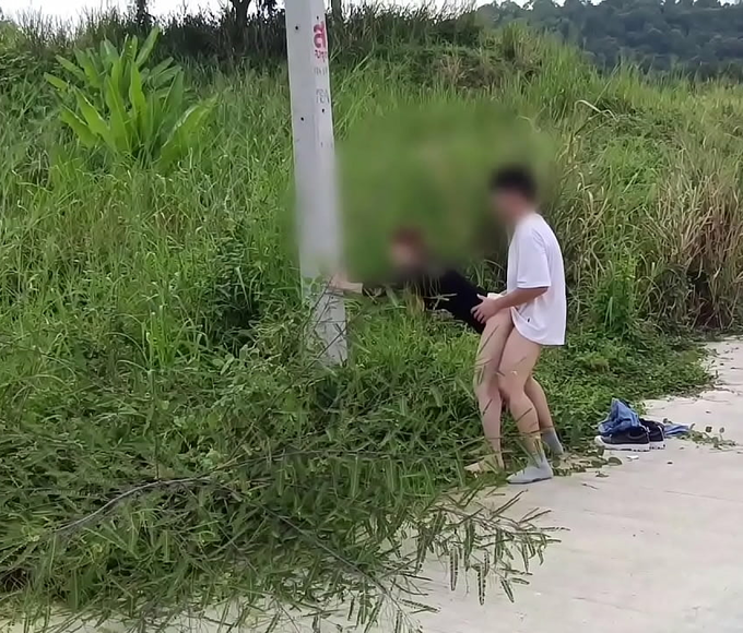 S satisfying and steamy roadside romp with a beautiful JAV co-star