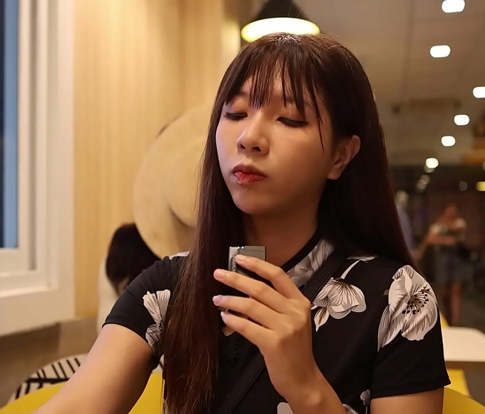 Exploring Hanoi with a Taiwanese Beauty ~  A JAV Travel Adventure