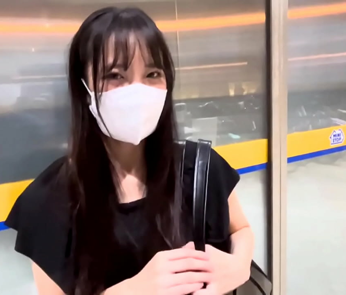 18-year-old Hana's First Time with Tall, Slim J-Chan - So Damn Good, She's a Virgin No More! (Part 1)