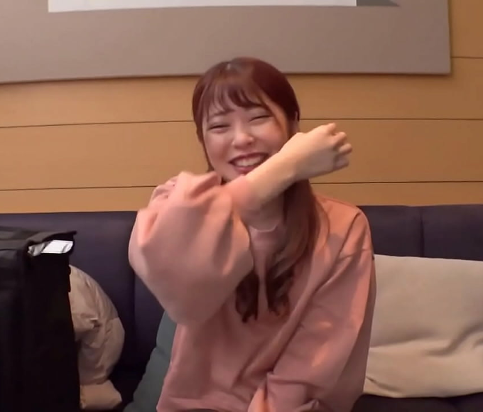 Meet The Stunning Delivery Girl With Beautiful Legs In Black Pantyhose!