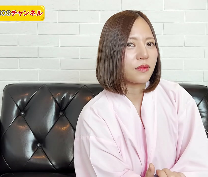 A Busty Japanese Glasses Girl Makes Deep Blowjob And Fuck