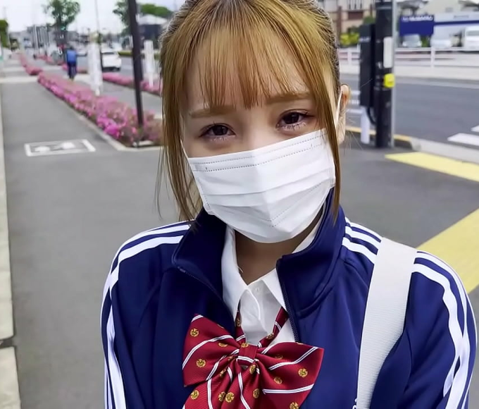 Sora, The Luscious 18-Year-Old ~ Nakadashi Photoshoot And Naughty First Time Sex With A Woman